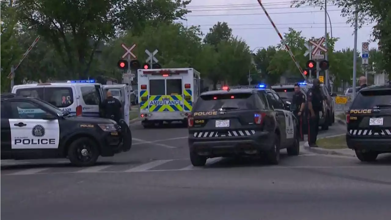 Man threatened Calgary Transit riders with an axe: police