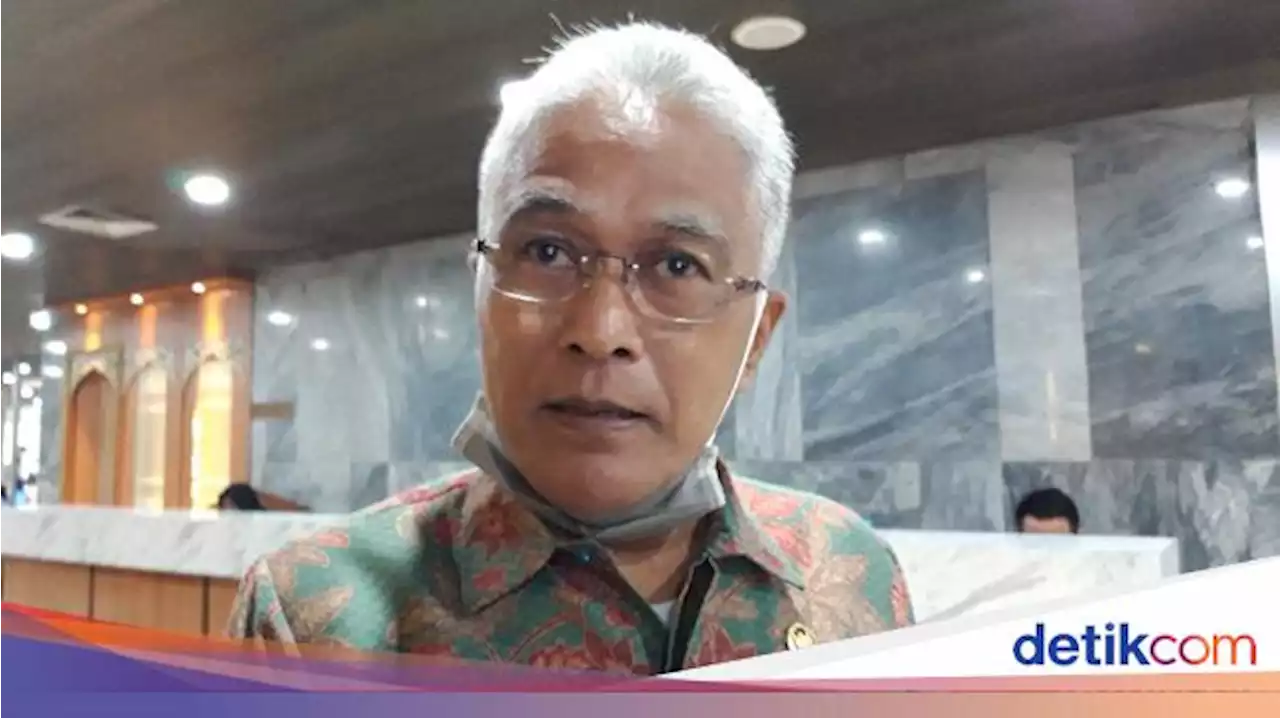 7 Pegawai Disdukcapil di Lampung Pungli KTP, Anggota DPR: Tindak Tegas!