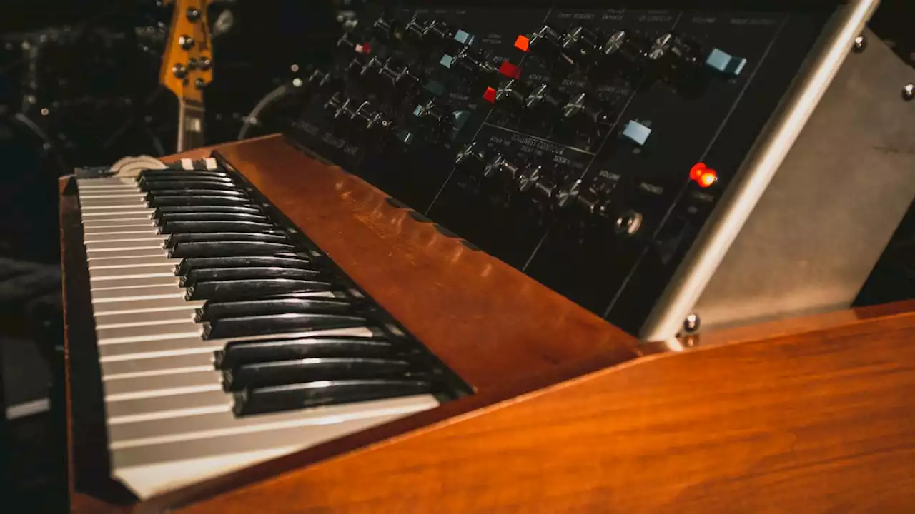 After 70 Years of Independence, Moog Sells Out