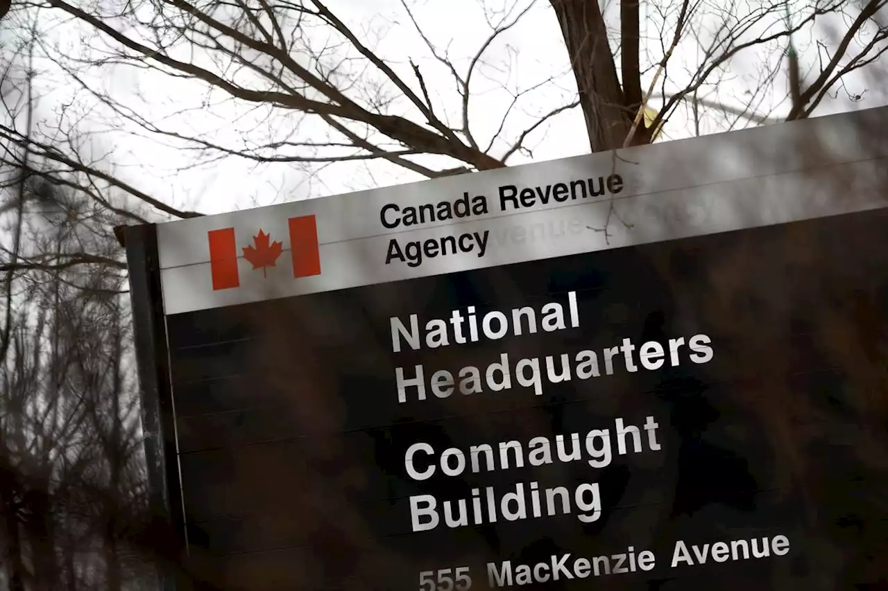 CRA knew clawbacks would cause low-income taxpayers hardship, memo shows