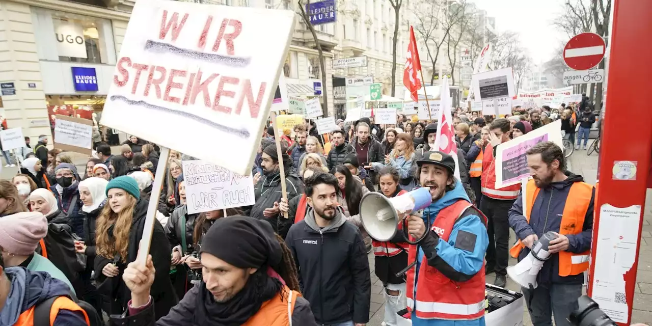 Freizeitpädagogen-Streik: Keine Betreuung, Stau in City