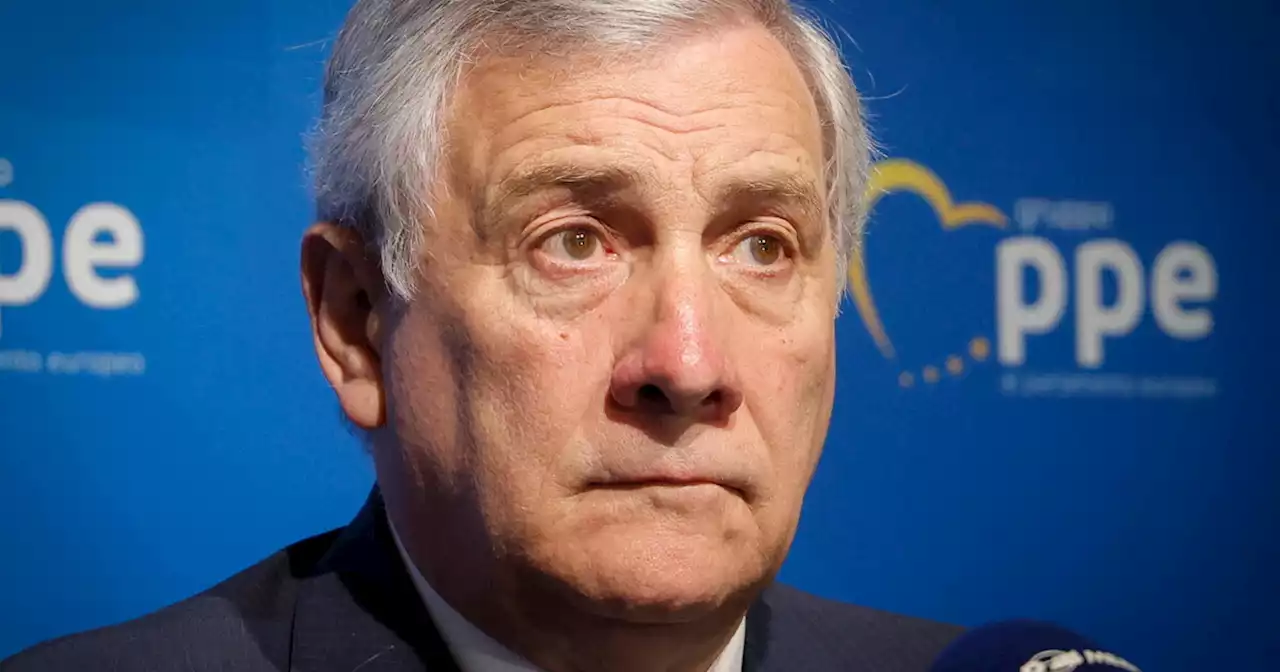 Le incognite sul simbolo. L'asse col Ppe. Tajani prepara la resistenza in vista delle europee