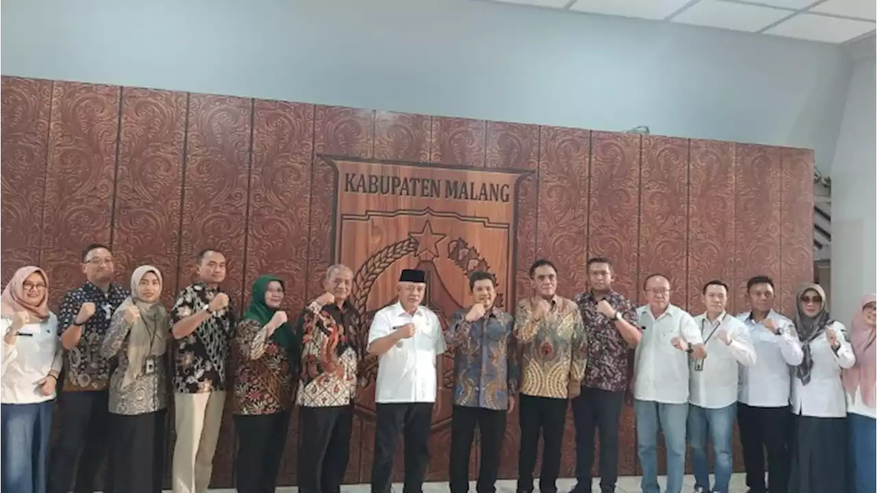 'Suling' Bupati Malang Pacu Capaian UHC, Dirut BPJS Kesehatan Beri Apresiasi