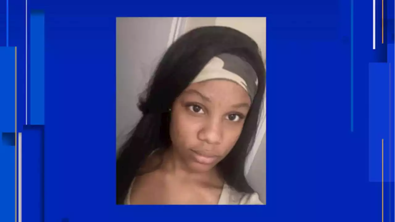 Family looking for missing 14-year-old girl from northwest Harris County