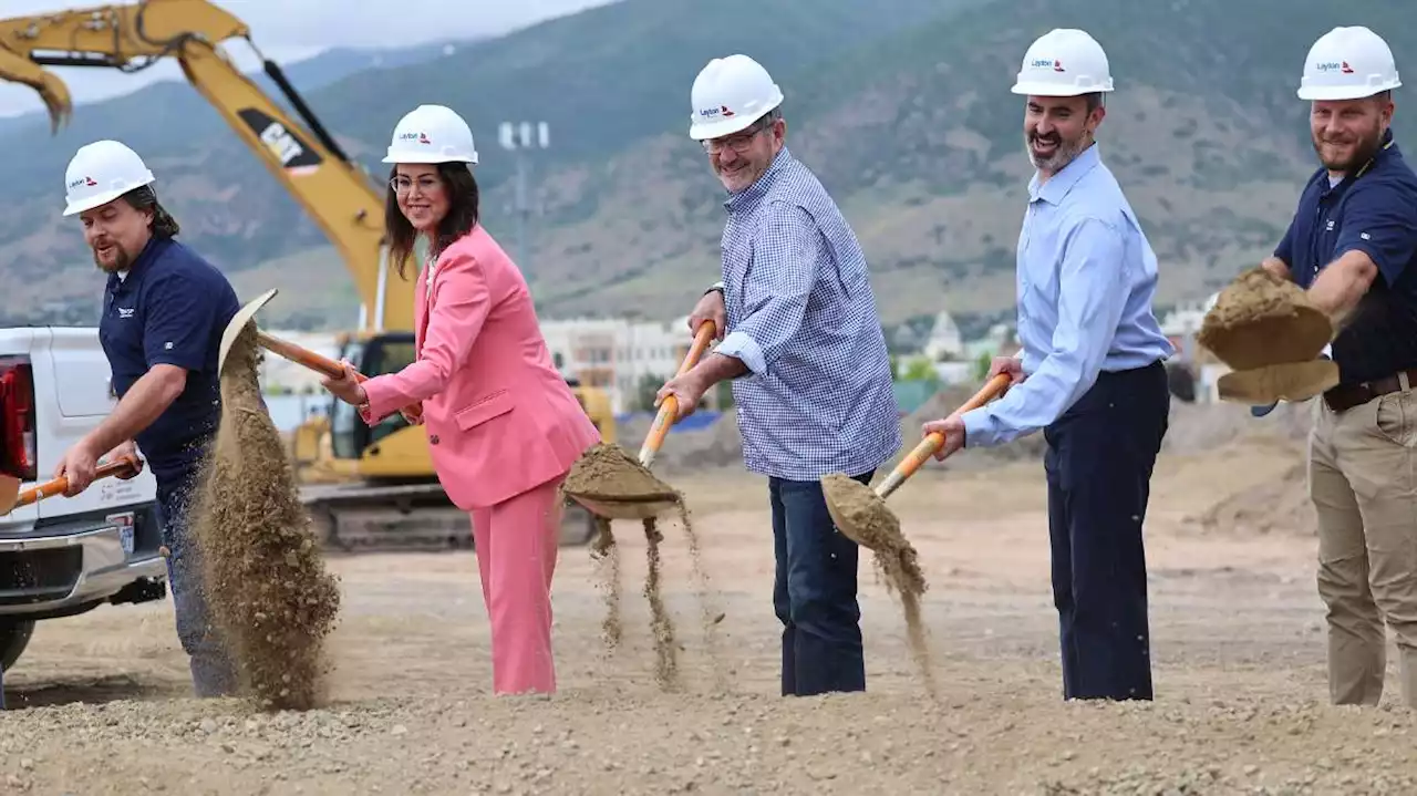 'Looking to the future': Utah leaders break ground on new Davis County sports park