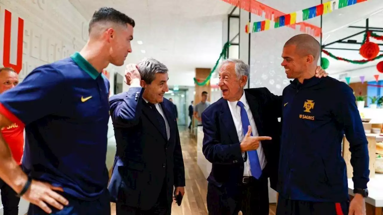 FOTOS: Marcelo Rebelo de Sousa foi à Cidade do Futebol jantar com a Seleção