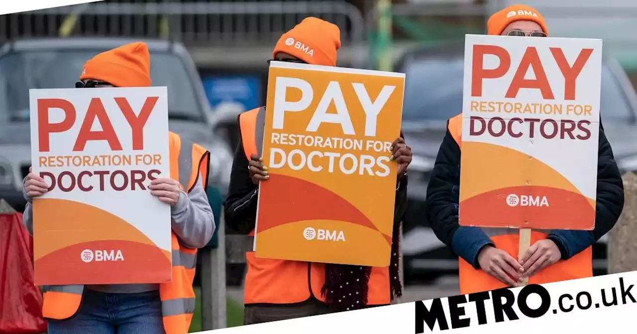 Thousands of NHS appointments to be cancelled as junior doctors strike