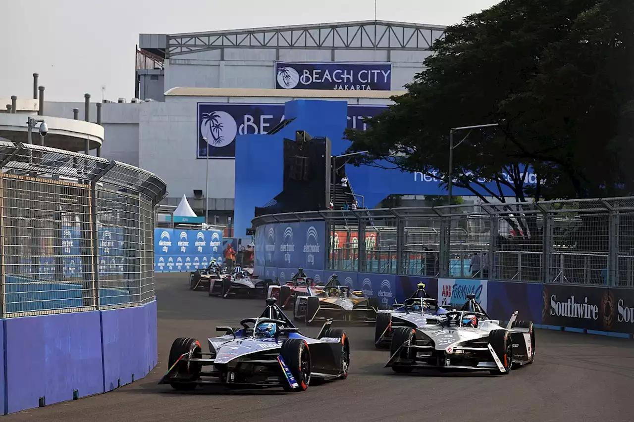 Ford explains Formula E snub after launching Dakar project