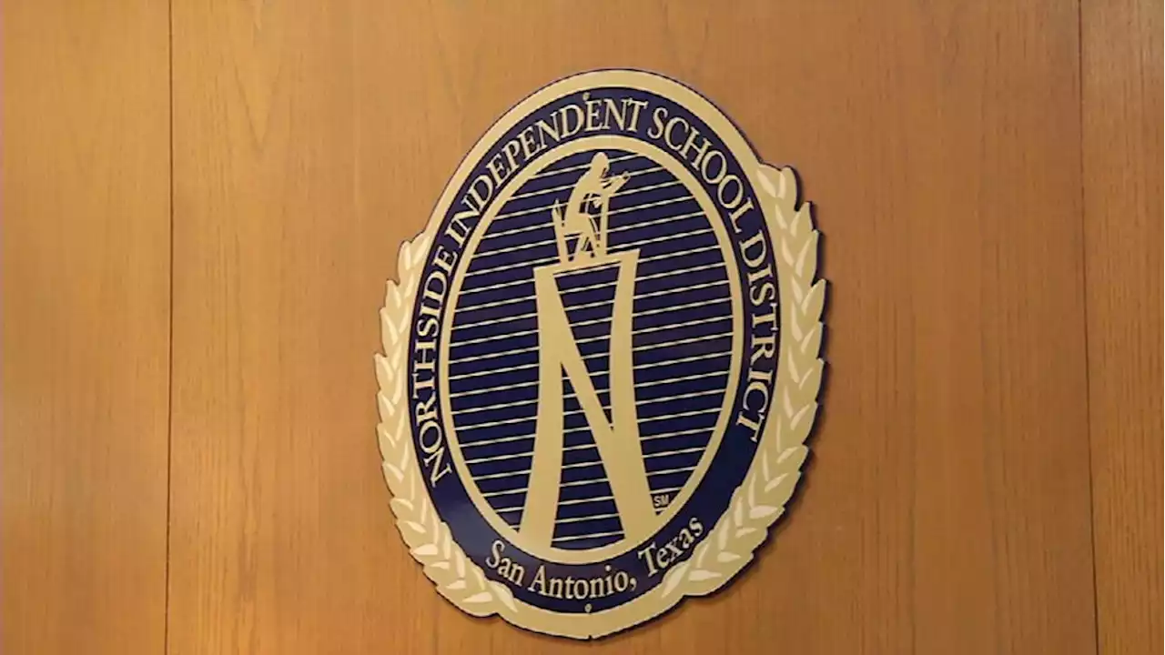 Northside ISD approves $2,000 pay raise for all classroom teachers