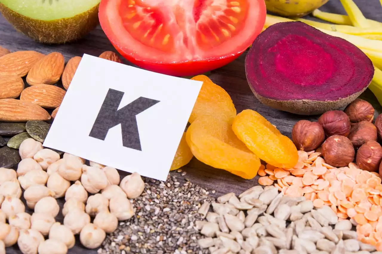 Unlocking the key to healthy aging: the influence of vitamin K on the diet-microbiome-health axis