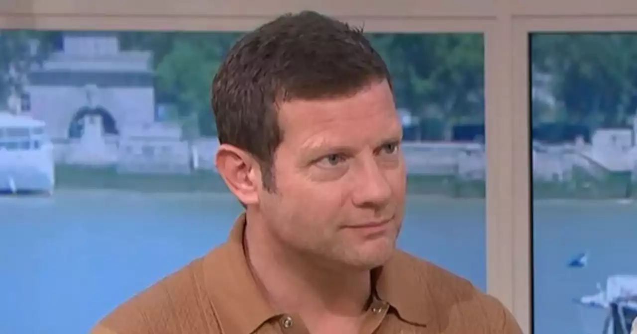 Dermot O'Leary points out Corrie blunder as Stephen poisons Elaine in spoiler