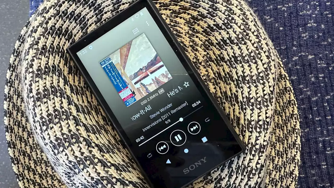 Sony NW-A306 review: a small but mighty digital audio player with a retro look