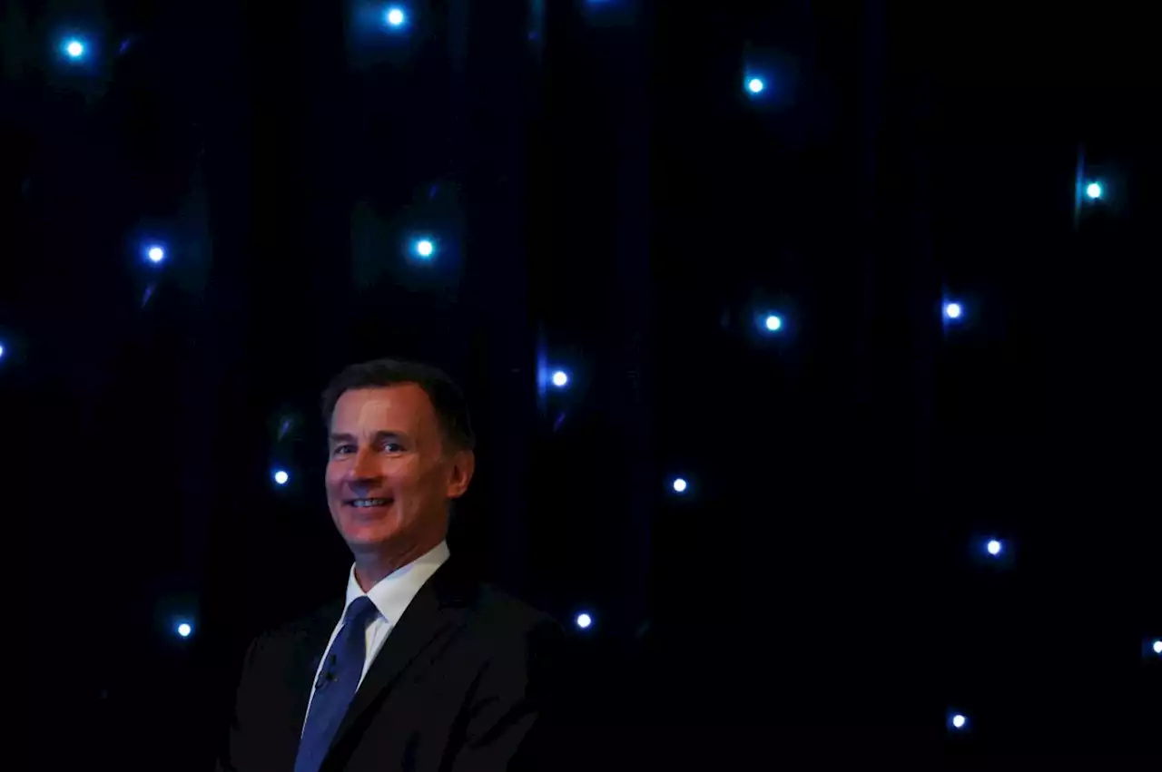 Jeremy Hunt rules out help for mortgage borrowers as he backs Bank of England to hike rates