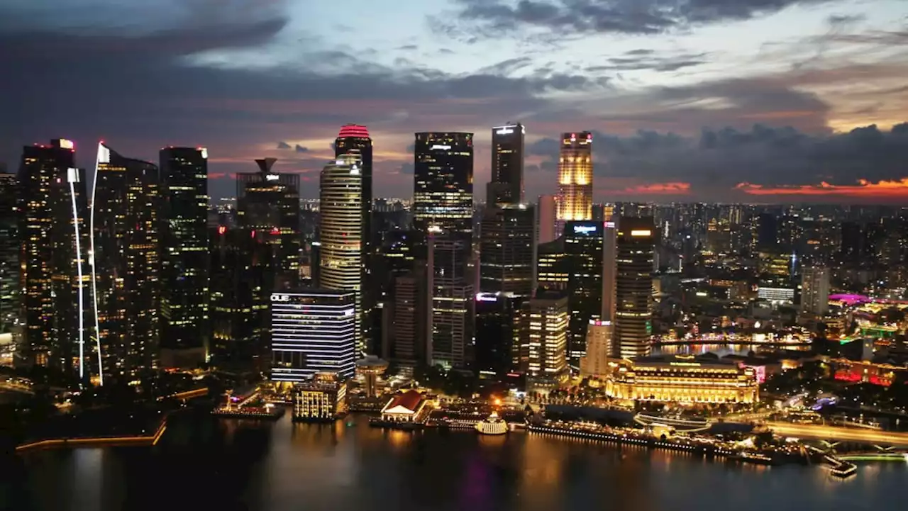 Economists cut Singapore's 2023 growth forecast to 1.4% amid global slowdown: MAS survey