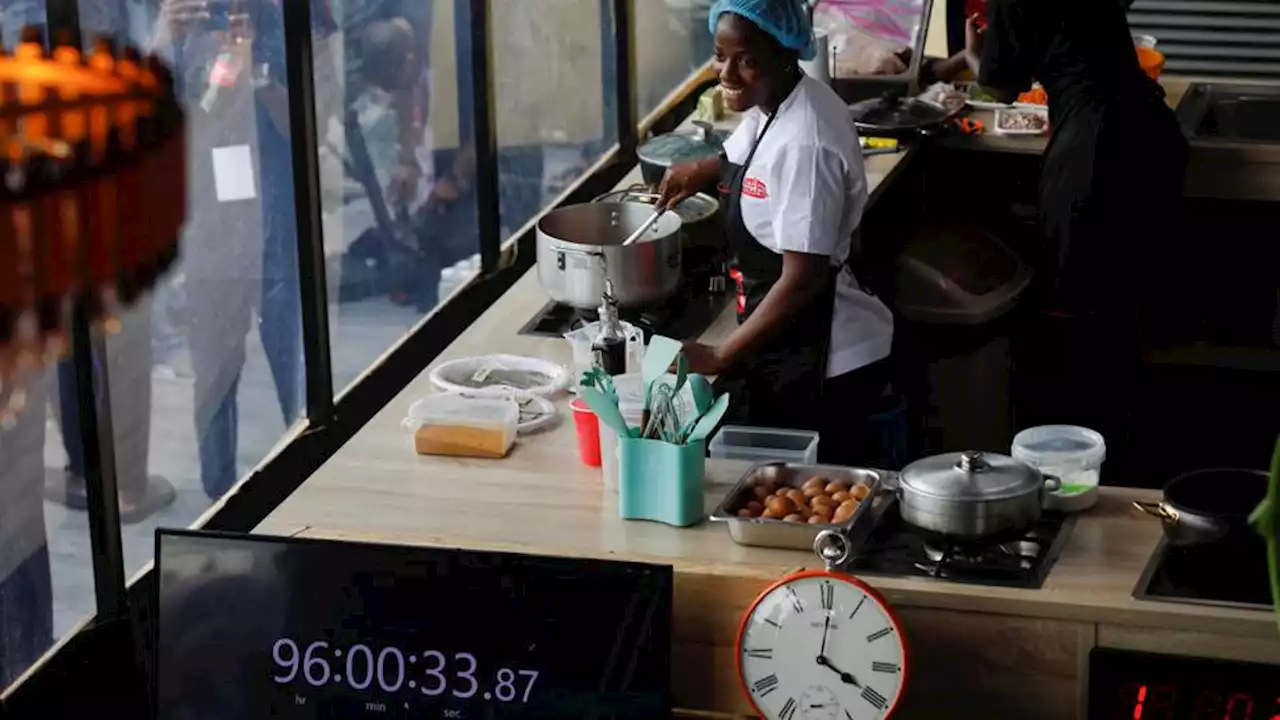 Nigeria chef breaks world record for longest solo cooking