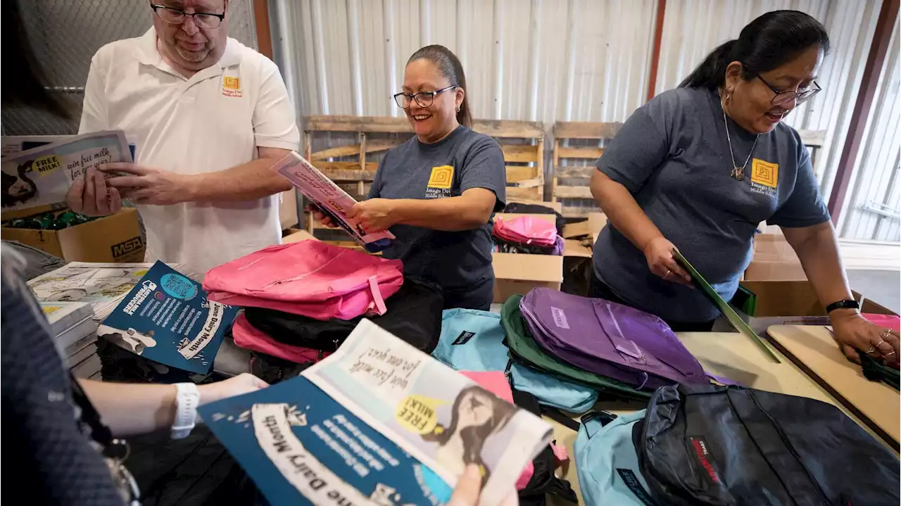 Tucson back-to-school event provides free backpacks, other goodies