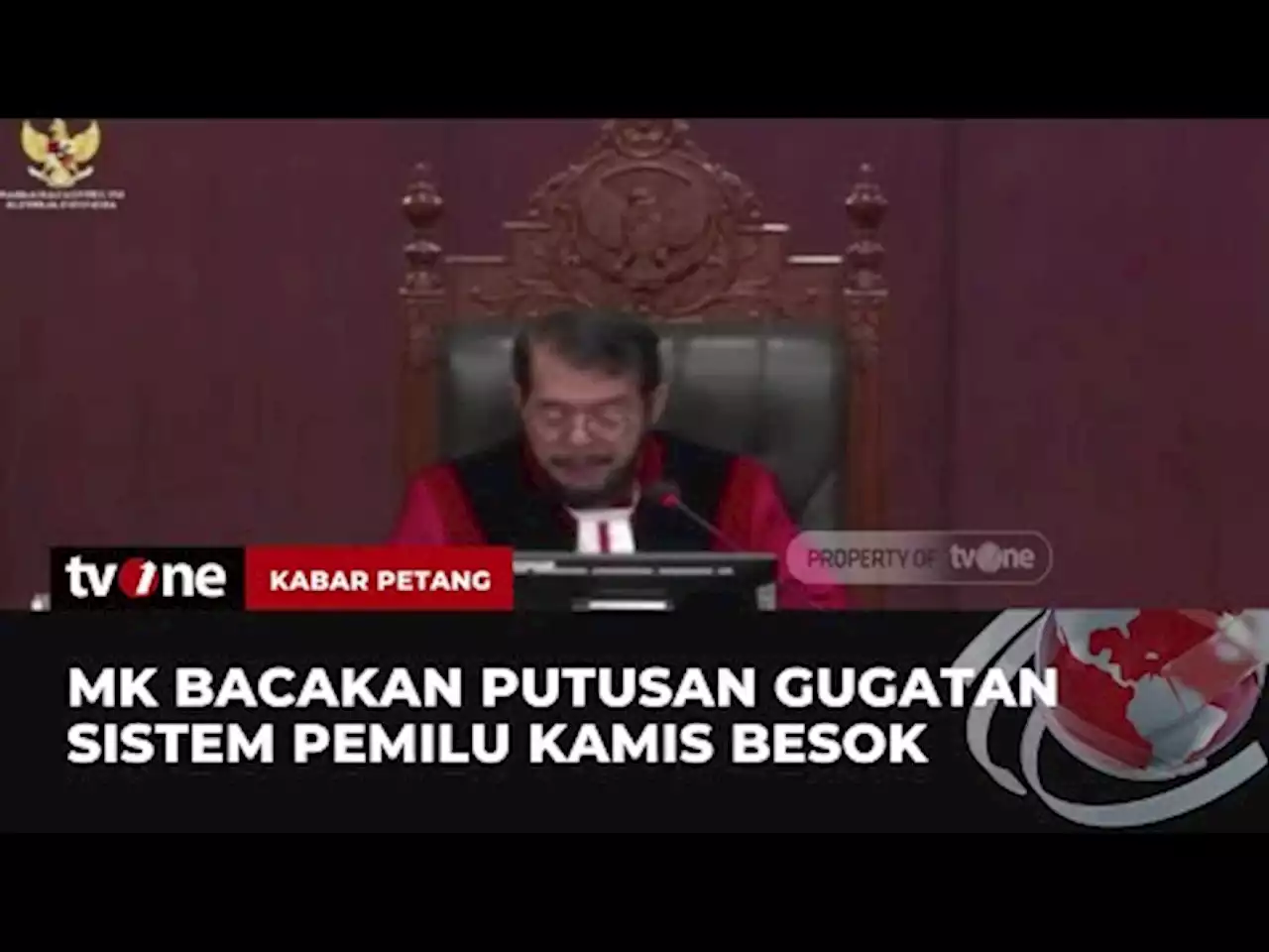 MK Akan Bacakan Putusan Gugatan Sistem Pemilu Besok! - tvOne