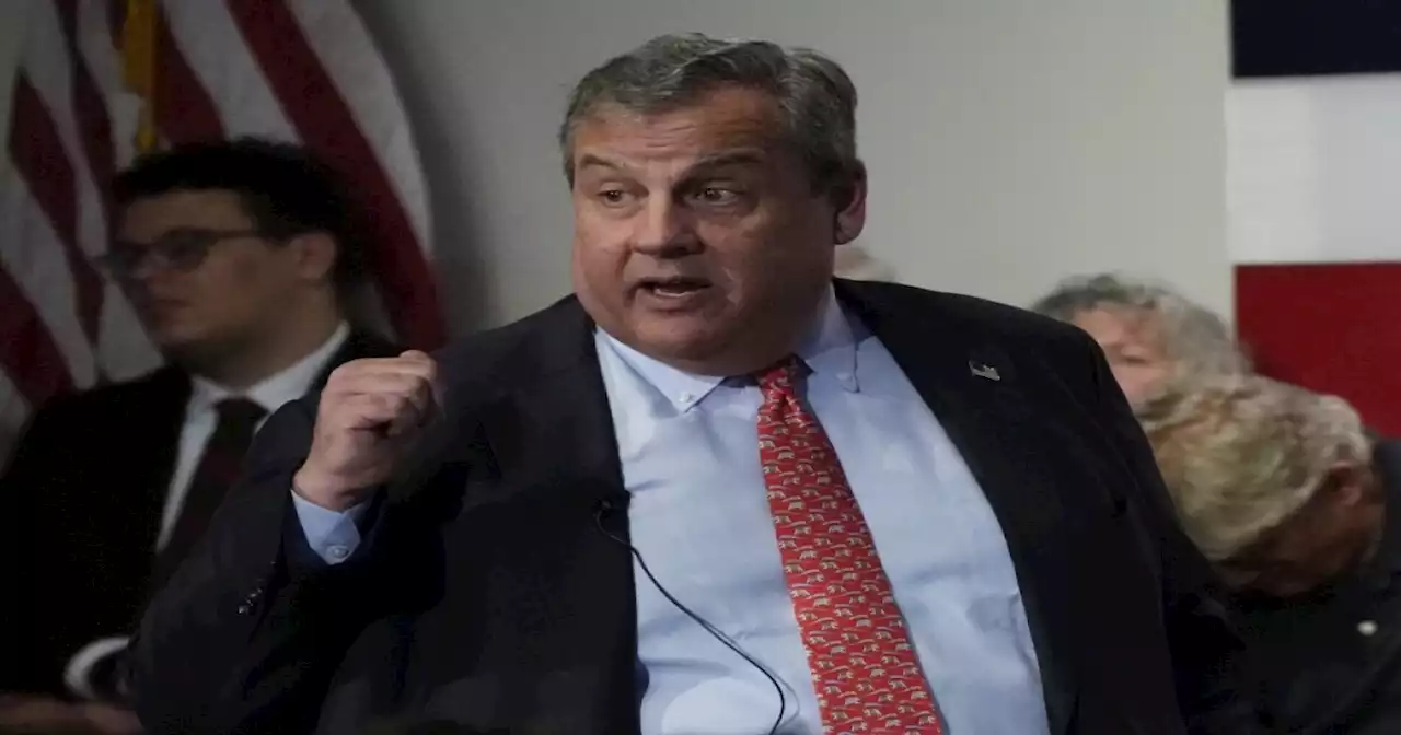 Chris Christie's presidential run gets an unexpected Democratic boost