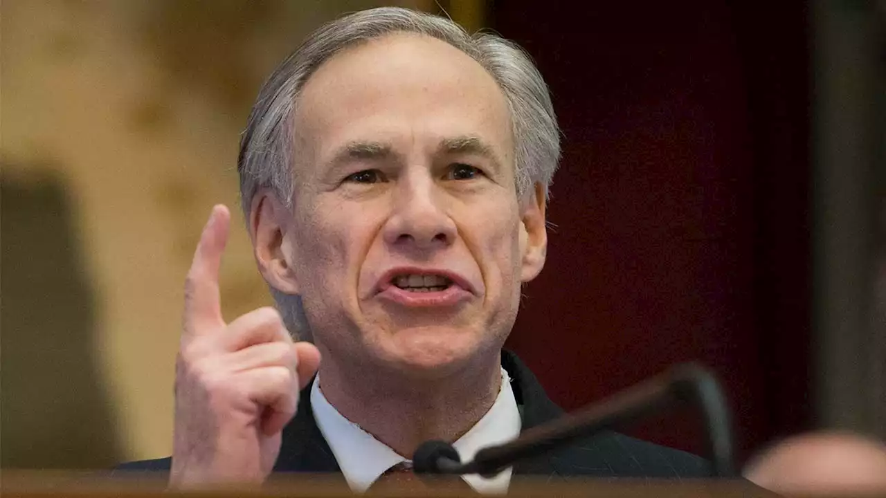 Texas governor sends bus of migrants to Los Angeles, citing 'self-declared sanctuary status'