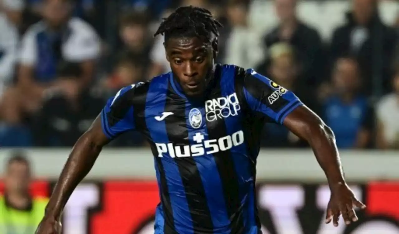 Duván Zapata en la puerta de salida: Atalanta recibiría 10 millones de euros por su fichaje