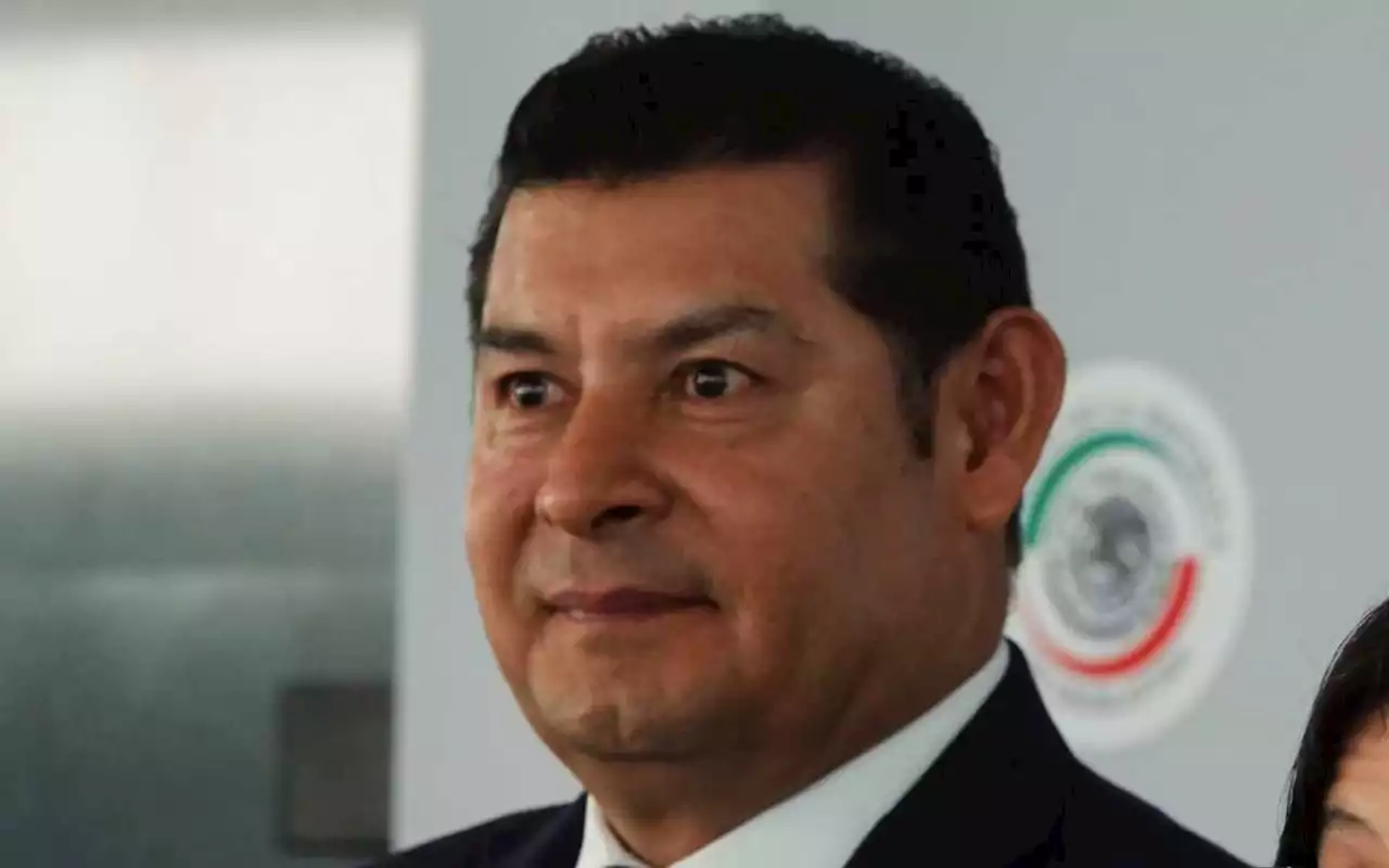 Alista Armenta licencia en el Senado para contender por Puebla