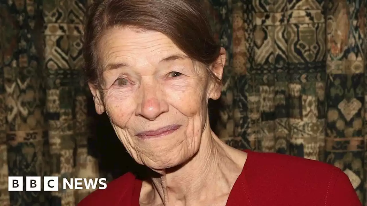 Glenda Jackson: Oscar-winning actress and former MP dies at 87