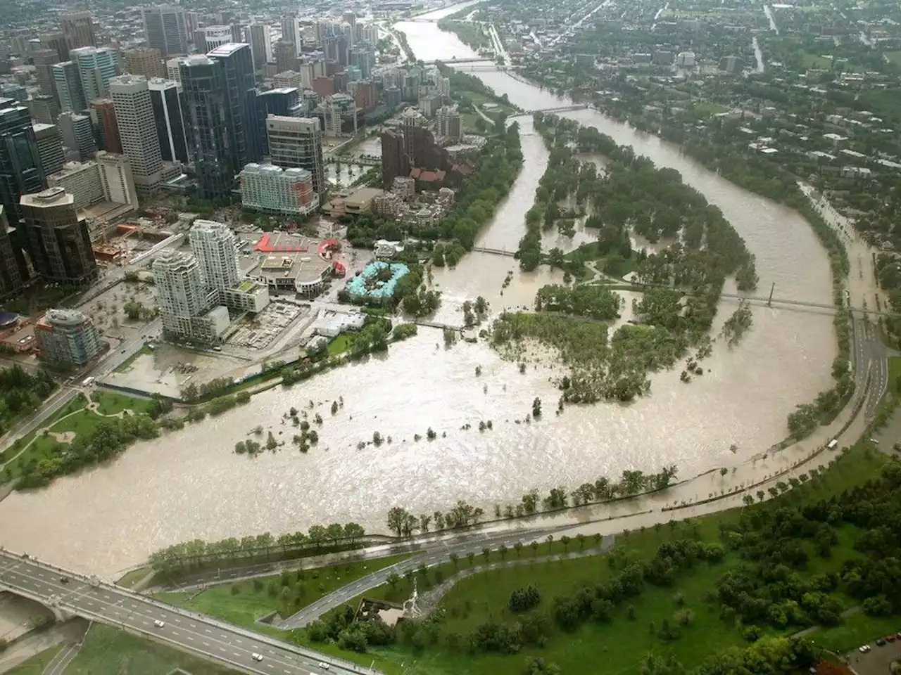 10/3 podcast: The great Alberta flood of 2013 — 10 years later