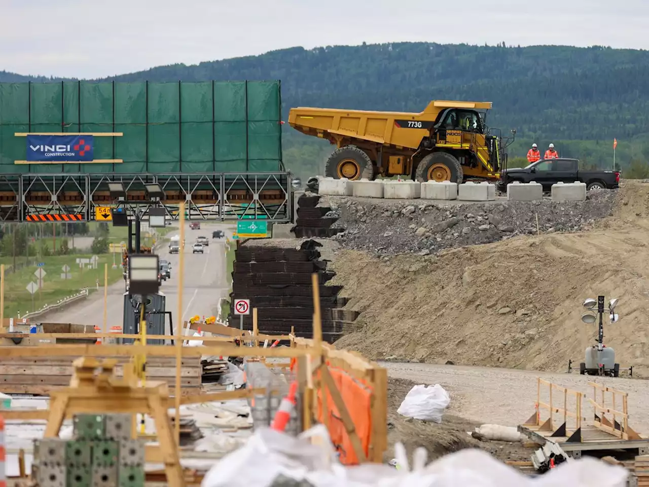 Springbank reservoir, the 2013 flood's marquee legacy, forges ahead: 'Calgarians can soon sleep better'