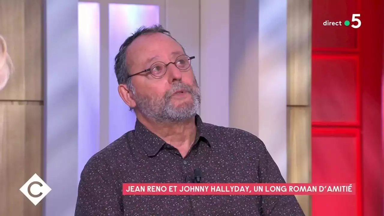 Jean Réno en pleurs : l'acteur submergé par l’émotion dans C à vous en parlant de son ami, Johnny Hallyday - Closer