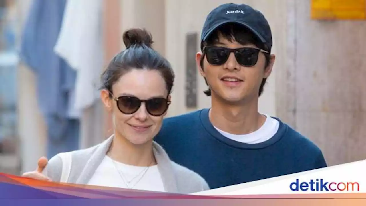 Song Joong Ki Kabarkan Kelahiran Putra Pertama: Kado Terindah Kami!