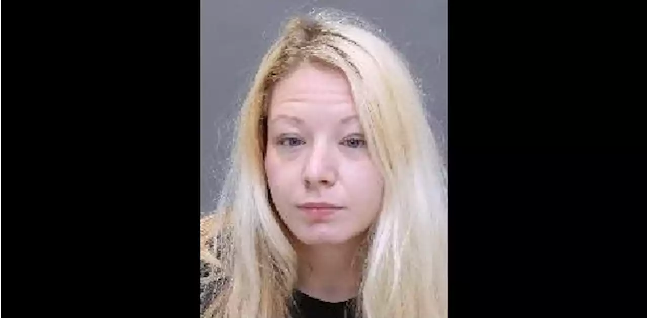 Toronto police searching for wanted woman who struck police cruiser while fleeing officers