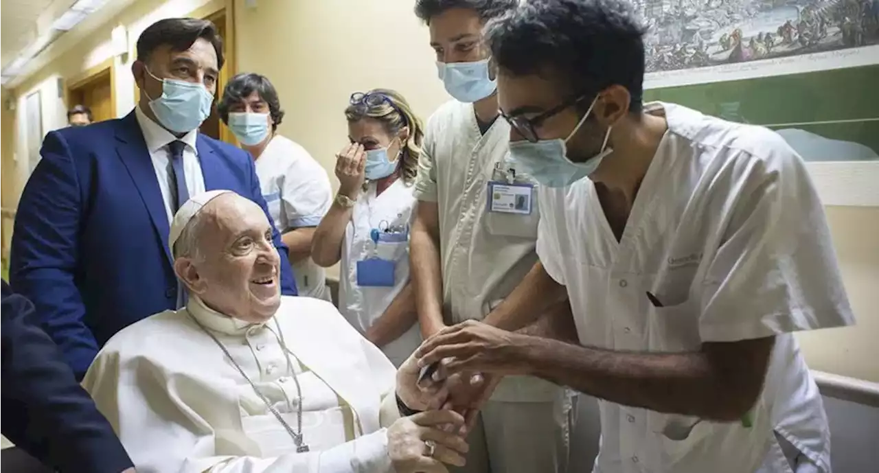 Papa Francisco saldrá del hospital el viernes