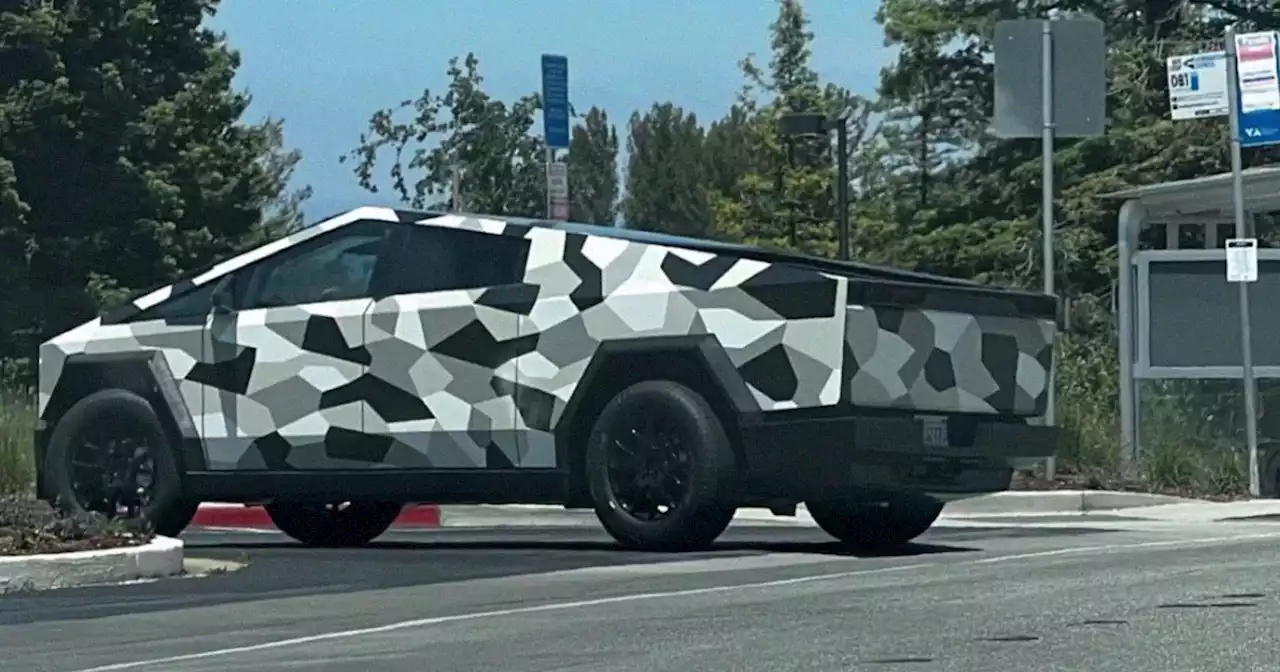 Cybertruck With Camouflage Pattern Spotted at In-N-Out Drive-Thru