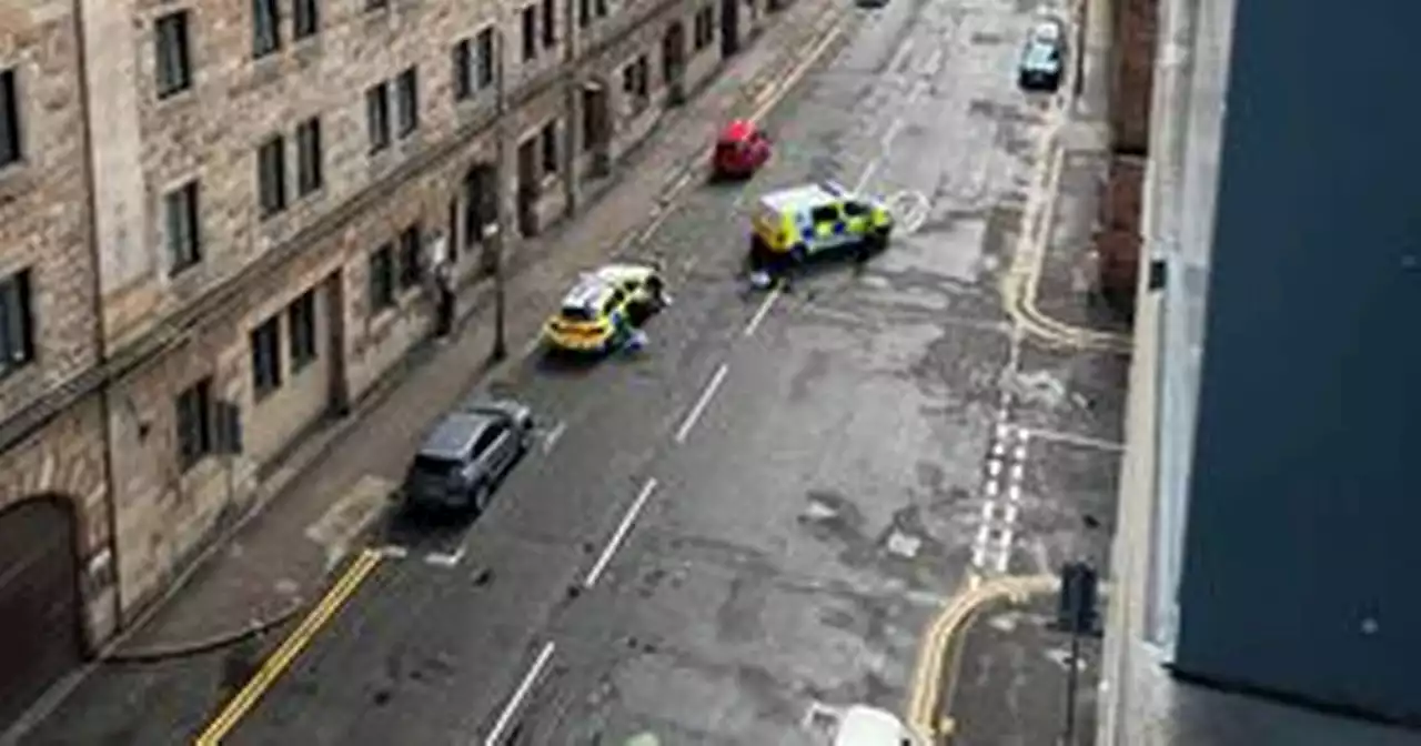 Glasgow police want to speak with taxi driver after hit-and-run on Bell Street