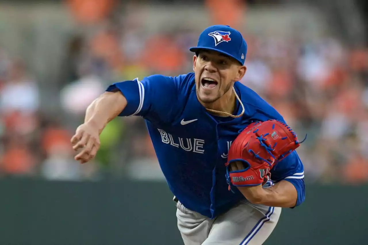 Jose Berrios takes no-hitter into 7th, Blue Jays beat Orioles 3-1