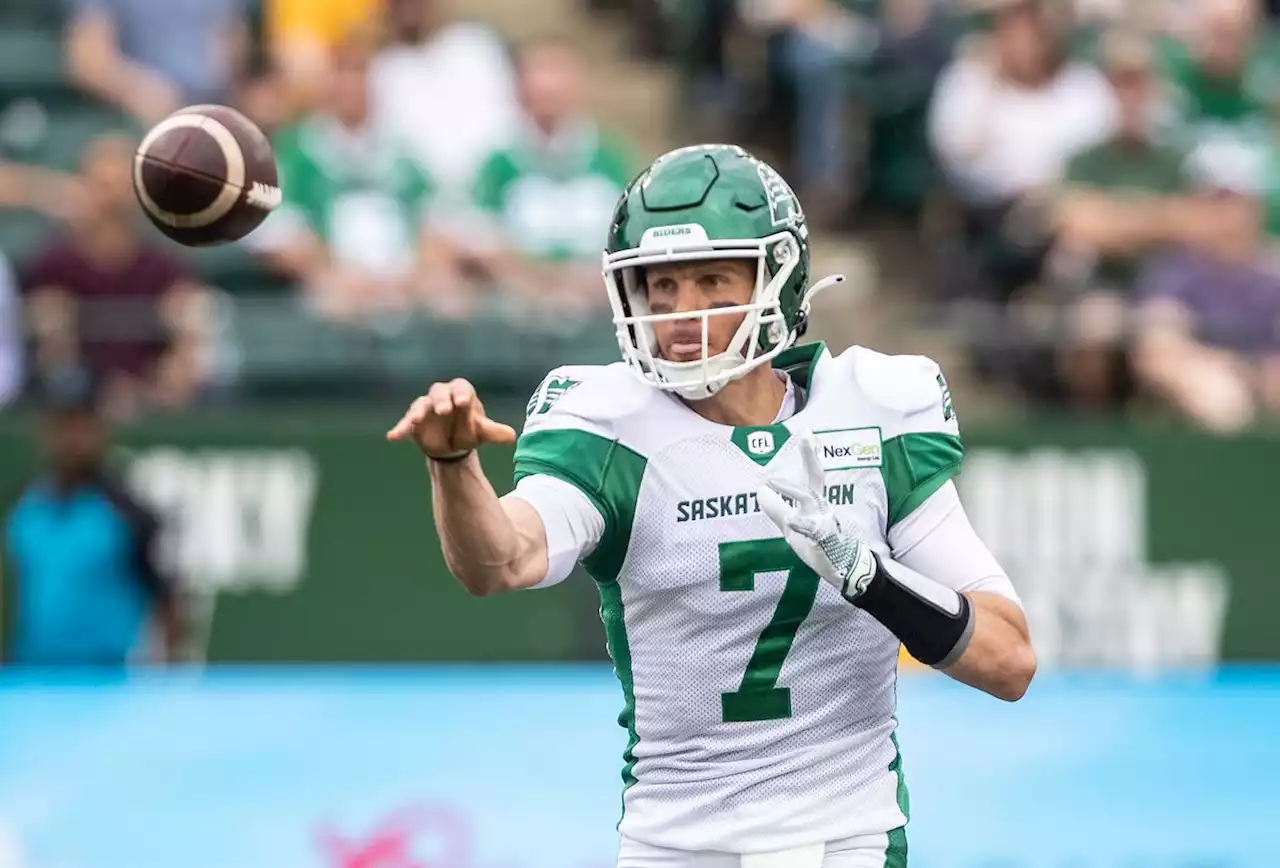 Riders expect veteran starter Harris to play against Blue Bombers despite hip injury