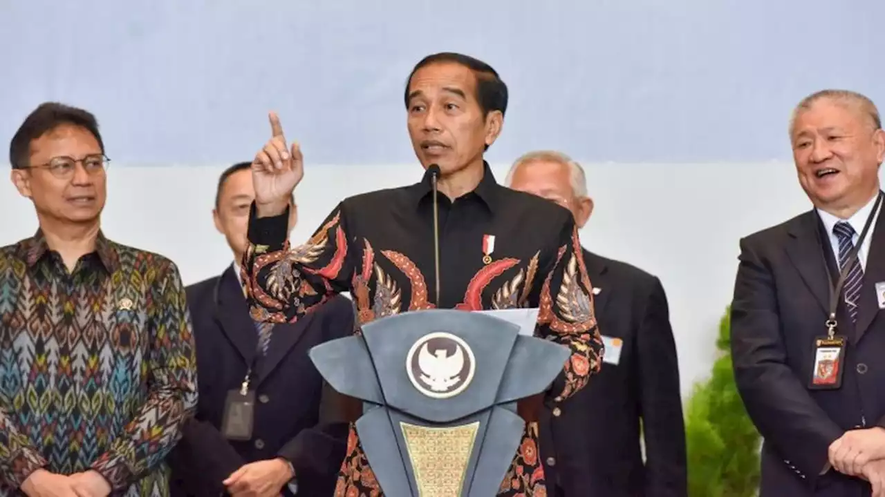 Jokowi: Pagi Ini Saya Mau Bagi-bagi, Tapi Bukan Tiket Coldplay atau Sepeda