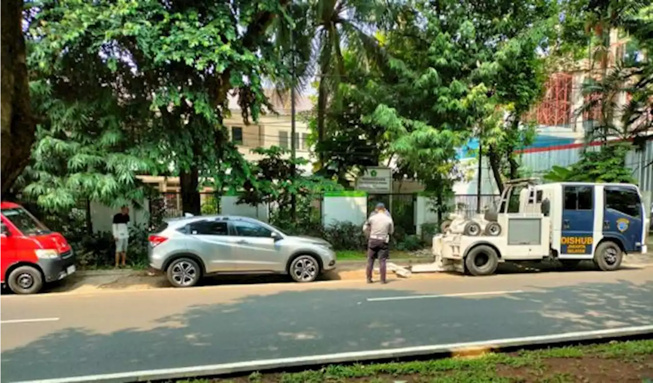 Parkir Sembarangan di Luar Area Jiexpo, Awas Diderek