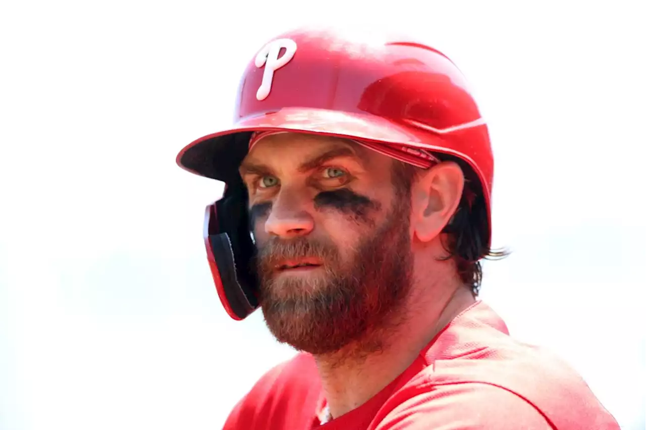 Las Vegas native Bryce Harper says A’s shouldn’t abandon Oakland