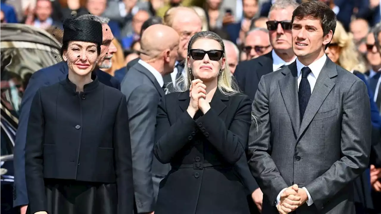 Los hijos de Berlusconi, unidos en su funeral pero a la espera del testamento