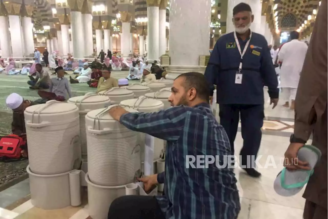 Keutamaan Air Zamzam |Republika Online