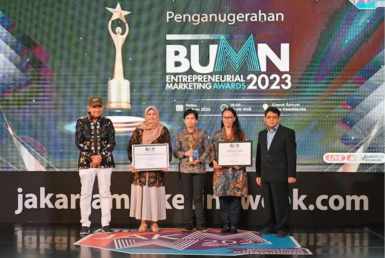 Semen Gresik Raih Penghargaan BUMN Entreprenurial Marketing Awards 2023 |Republika Online