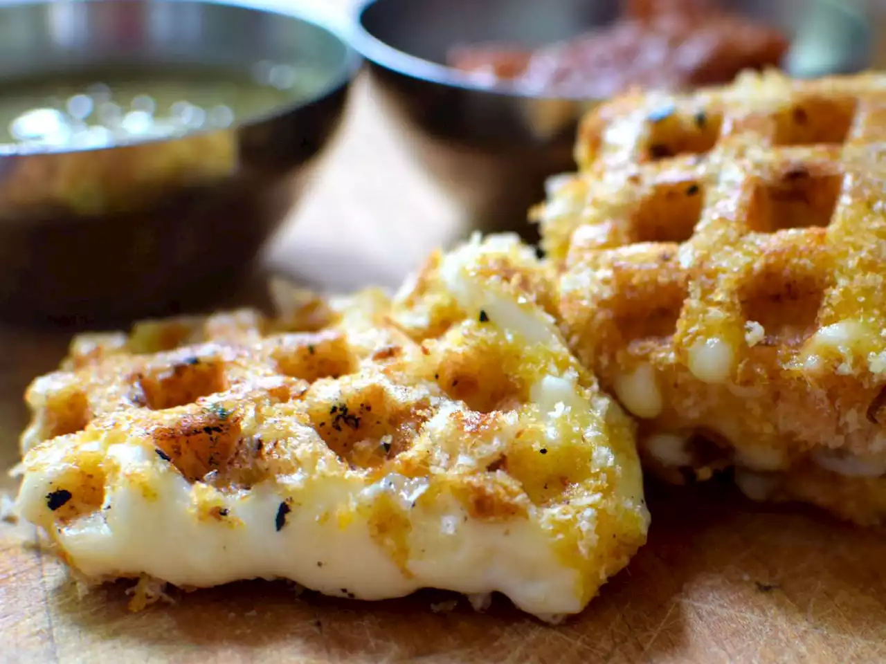 Waffle Iron 'Fried' Cheese (Queso Frito) Recipe