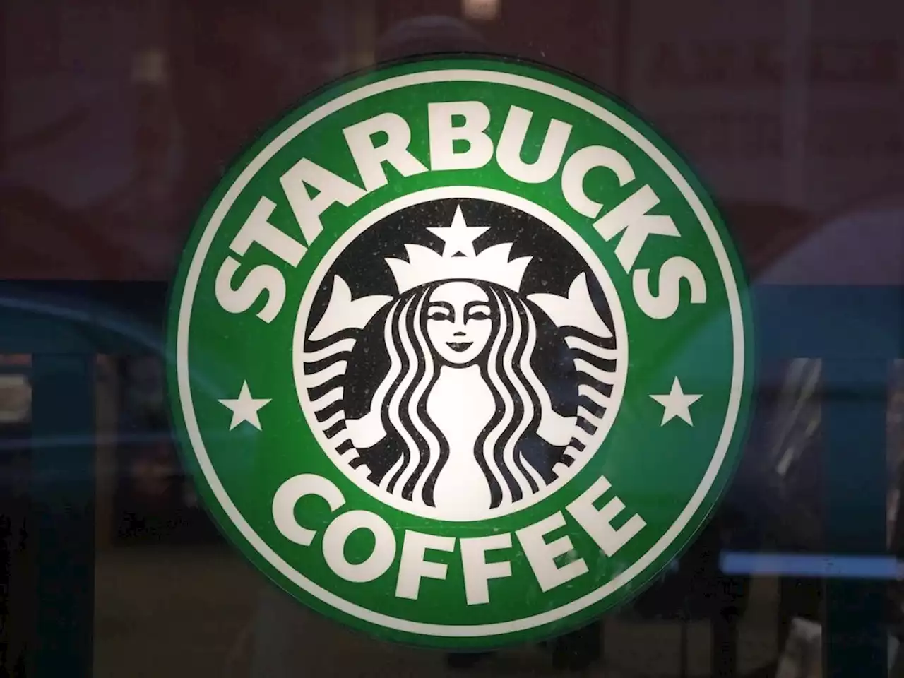 Jury awards $25.6M to white Starbucks manager fired after arrests of 2 Black men