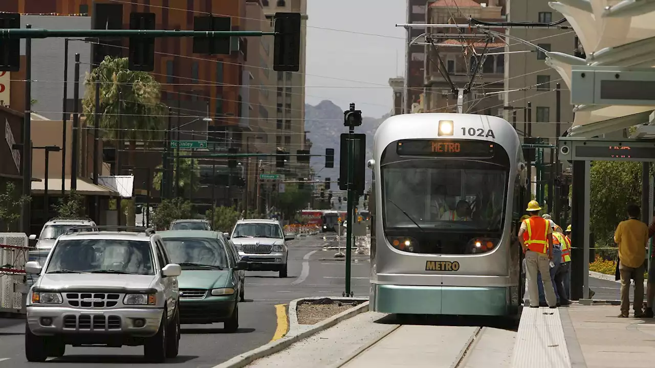 Arizona lawmakers, governor deadlock over freeways vs. light-rail funding