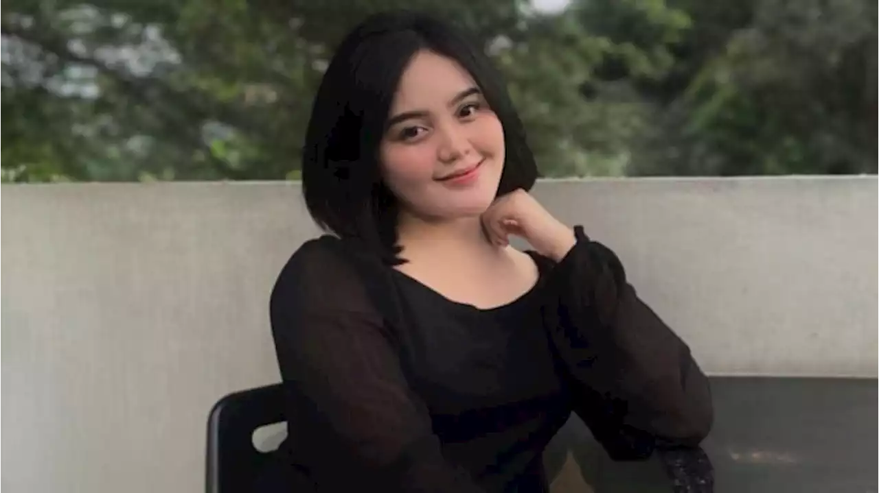 Terungkap Wajah Istri Mandra Ibunda Tia Septiana, Netizen Sebut Cewek Cantik Suka Pria Humoris