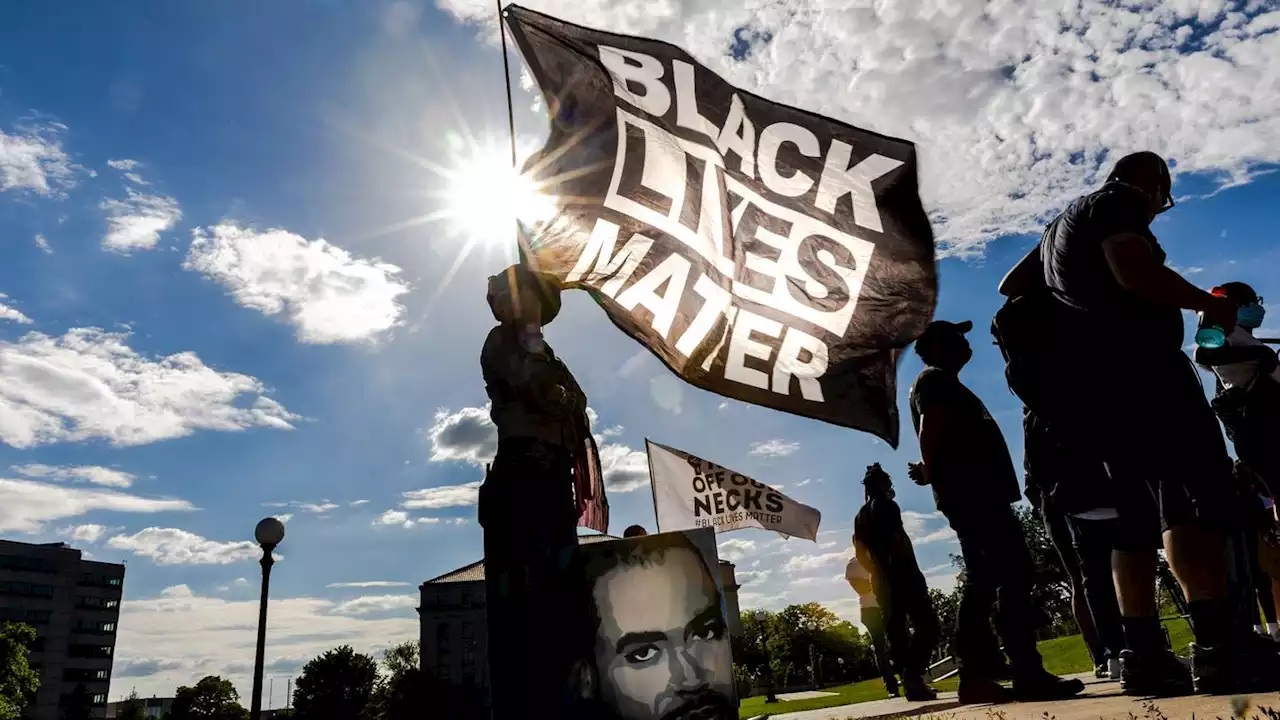 Black Lives Matter support plummets from 2020 peak: Report