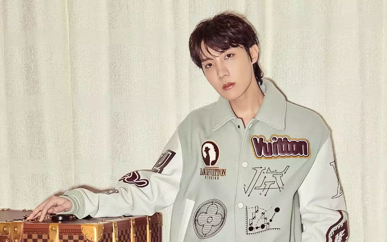 Obati Rasa Rindu Fans, Louis Vuitton Rilis Kampanye Pertama Bareng J-Hope Sebagai BA