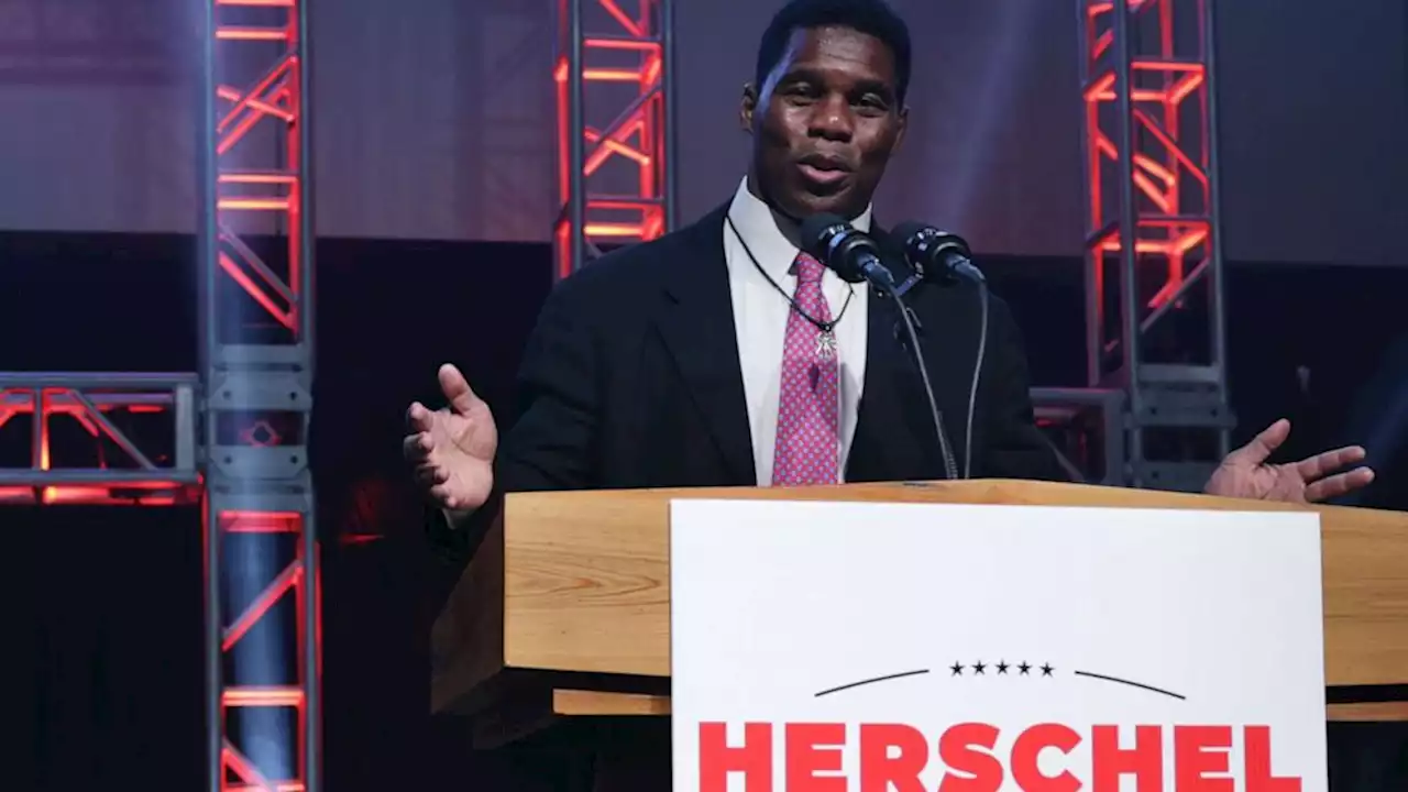 Herschel Walker re-enrolls at University of Georgia after retreating from spotlight