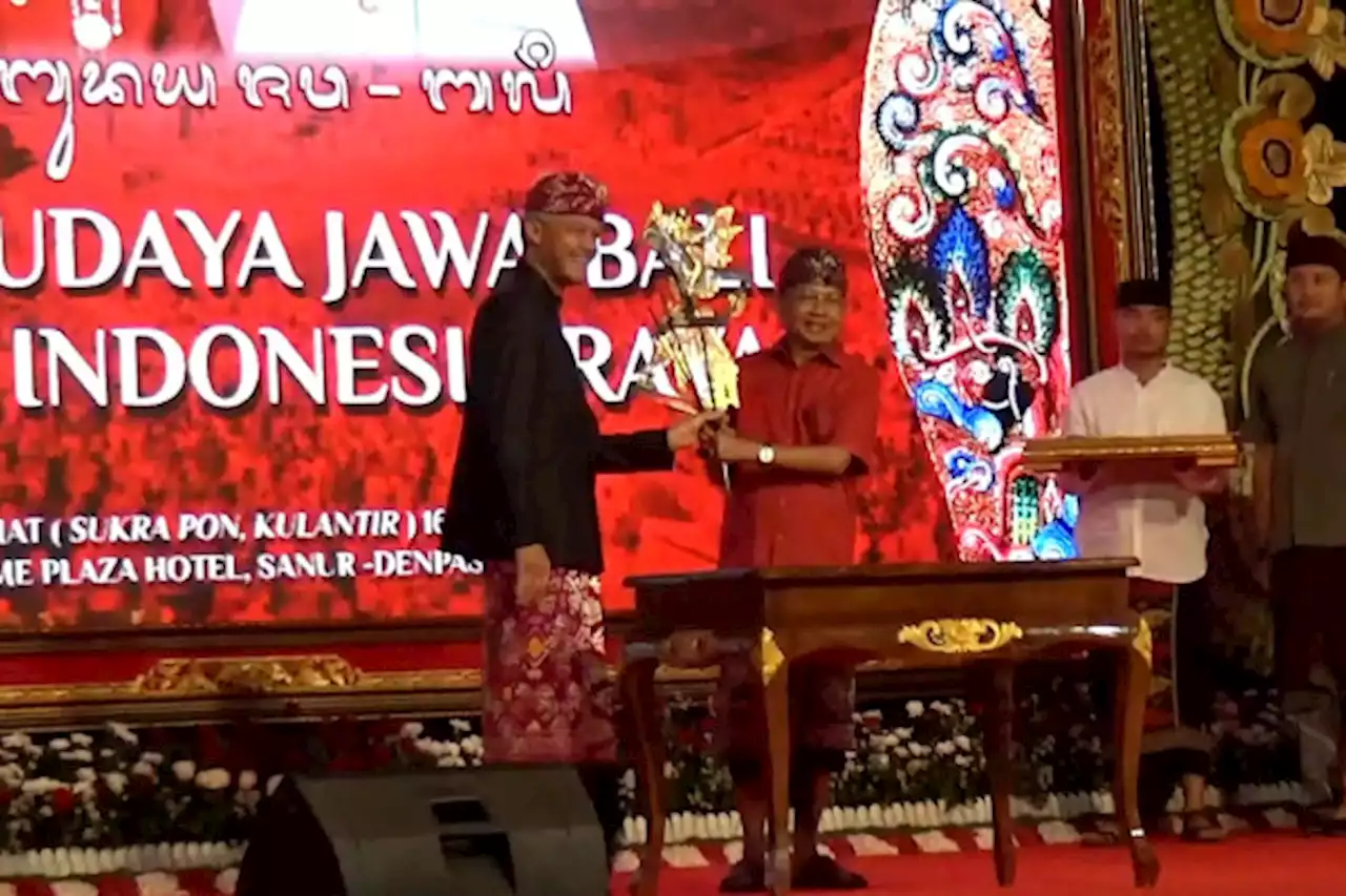 Wayan Koster siap raup dukungan Bali untuk Ganjar Pranowo - ANTARA News